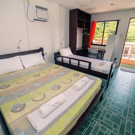 Chill Out Hostel Balabag  Экстерьер фото