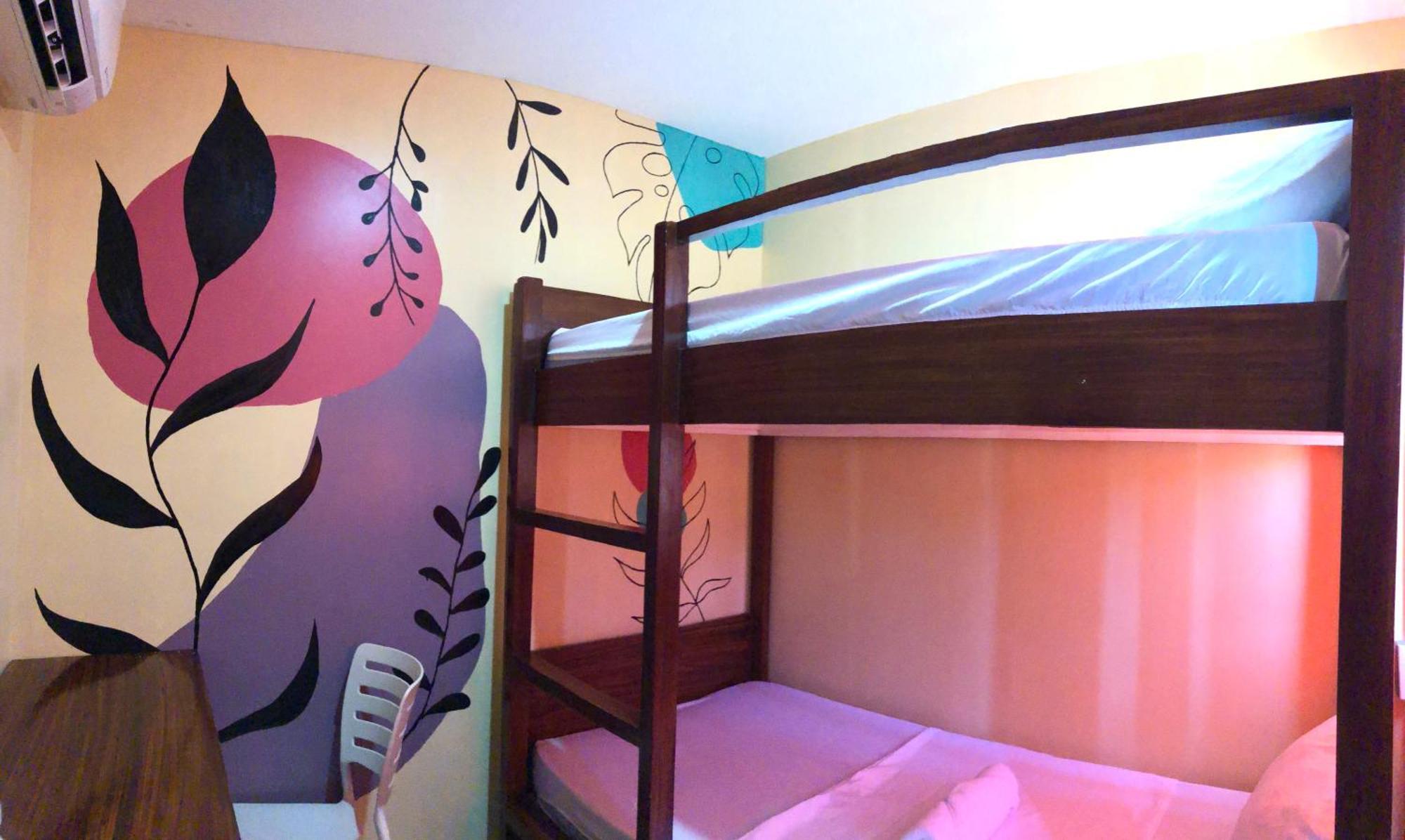 Chill Out Hostel Balabag  Экстерьер фото