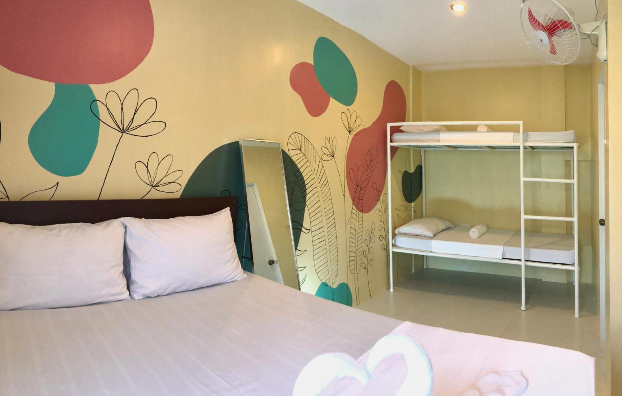 Chill Out Hostel Balabag  Экстерьер фото